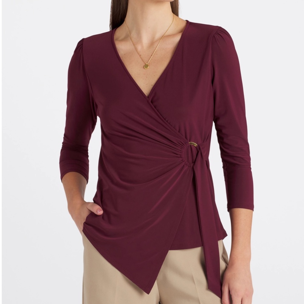 NWT Beacon Women’s 3/4 Sleeve Ring Top M